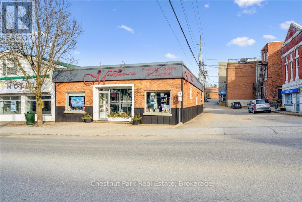 10 Taylor Road, Bracebridge, Ontario  P1L 1S6 - Photo 3 - X12105706