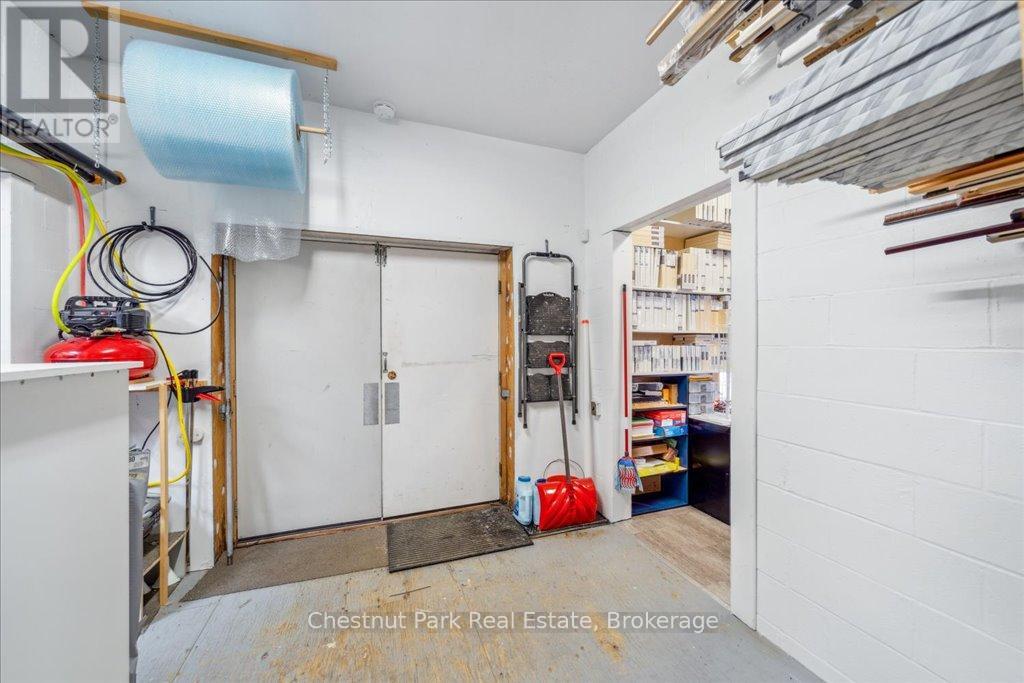 10 Taylor Road, Bracebridge, Ontario  P1L 1S6 - Photo 30 - X12105706