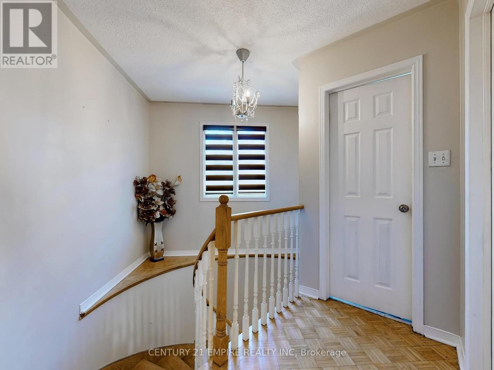 26 Dolphin Song Crescent, Brampton, Ontario  L6R 2A4 - Photo 25 - W12105134