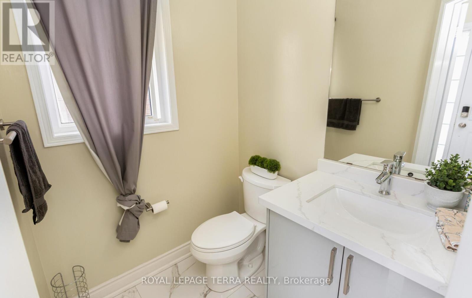 355 Edenbrook Hill Drive, Brampton, Ontario  L7A 2N4 - Photo 23 - W12105707