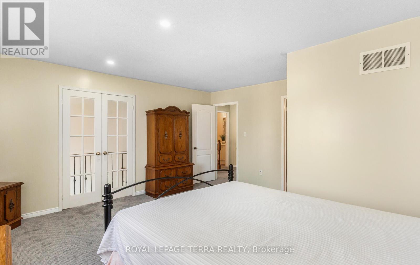 355 Edenbrook Hill Drive, Brampton, Ontario  L7A 2N4 - Photo 27 - W12105707