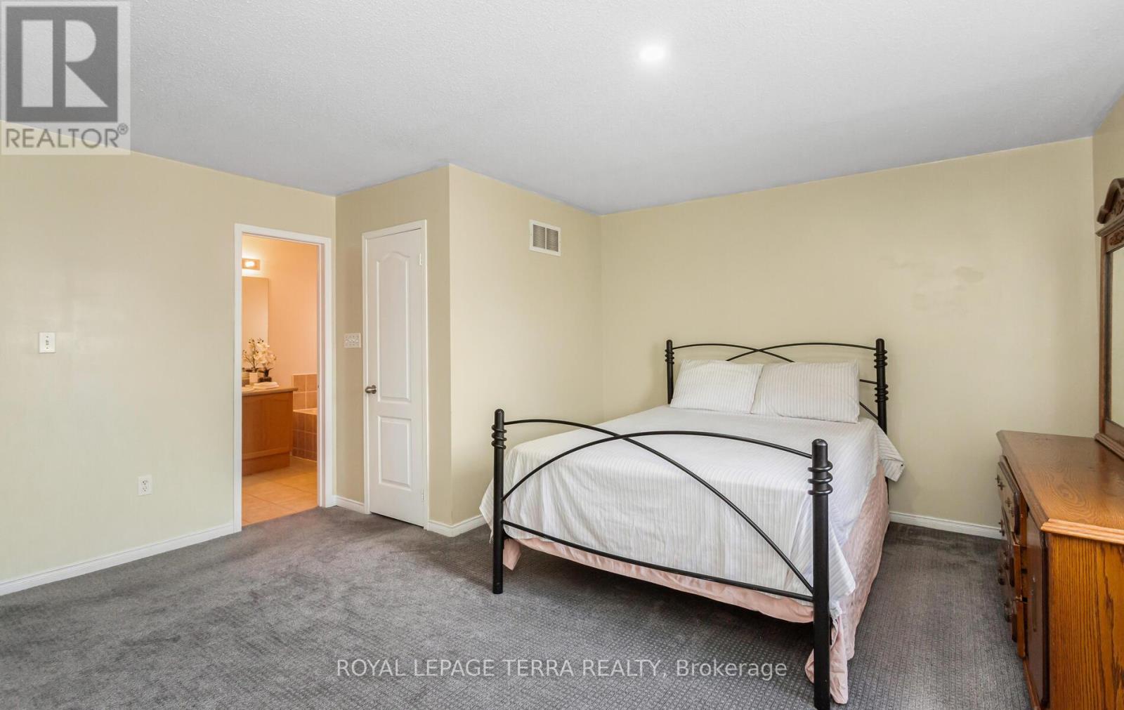355 Edenbrook Hill Drive, Brampton, Ontario  L7A 2N4 - Photo 28 - W12105707
