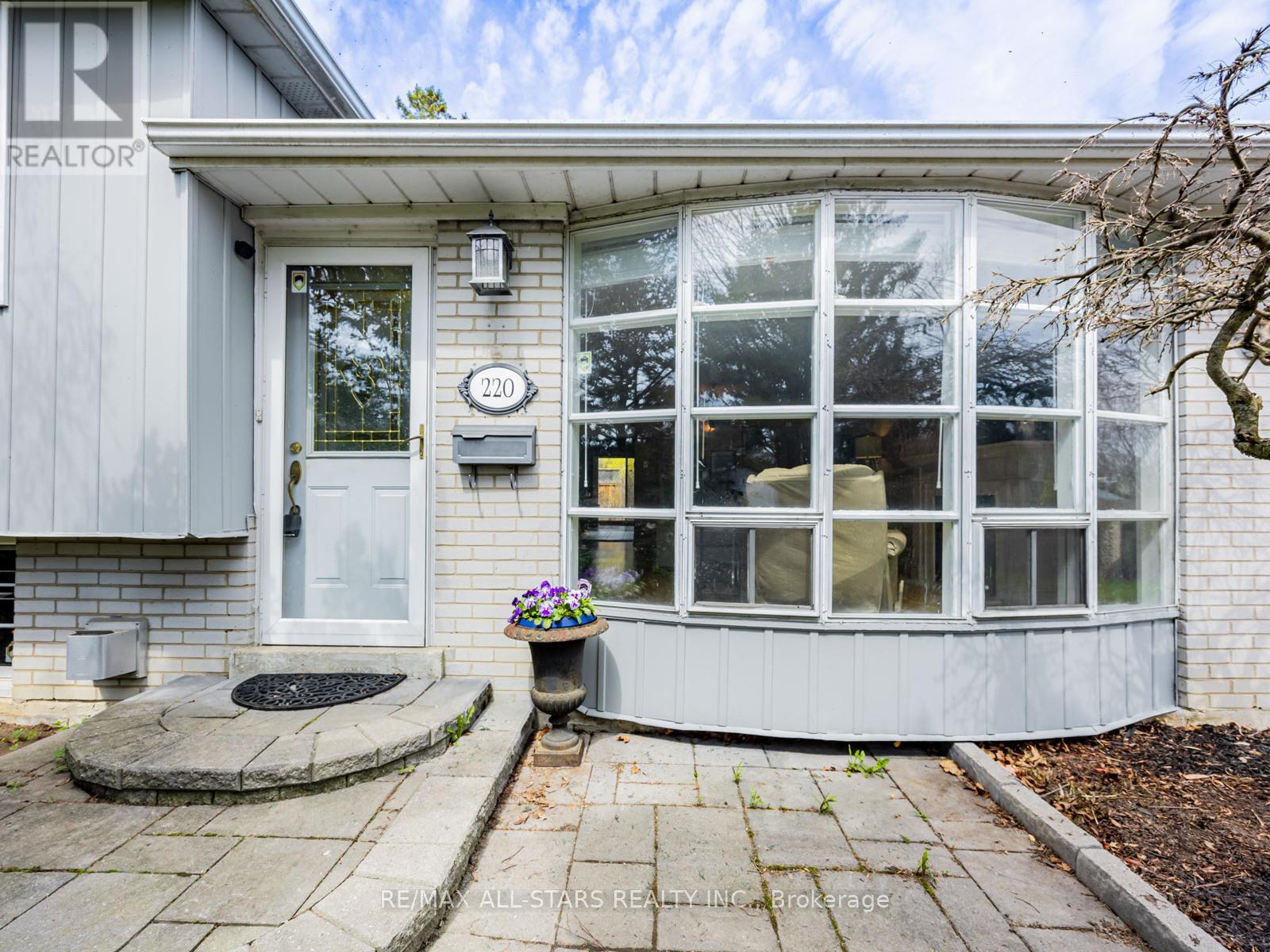 Property at 220 CATALINA DRIVE image 4