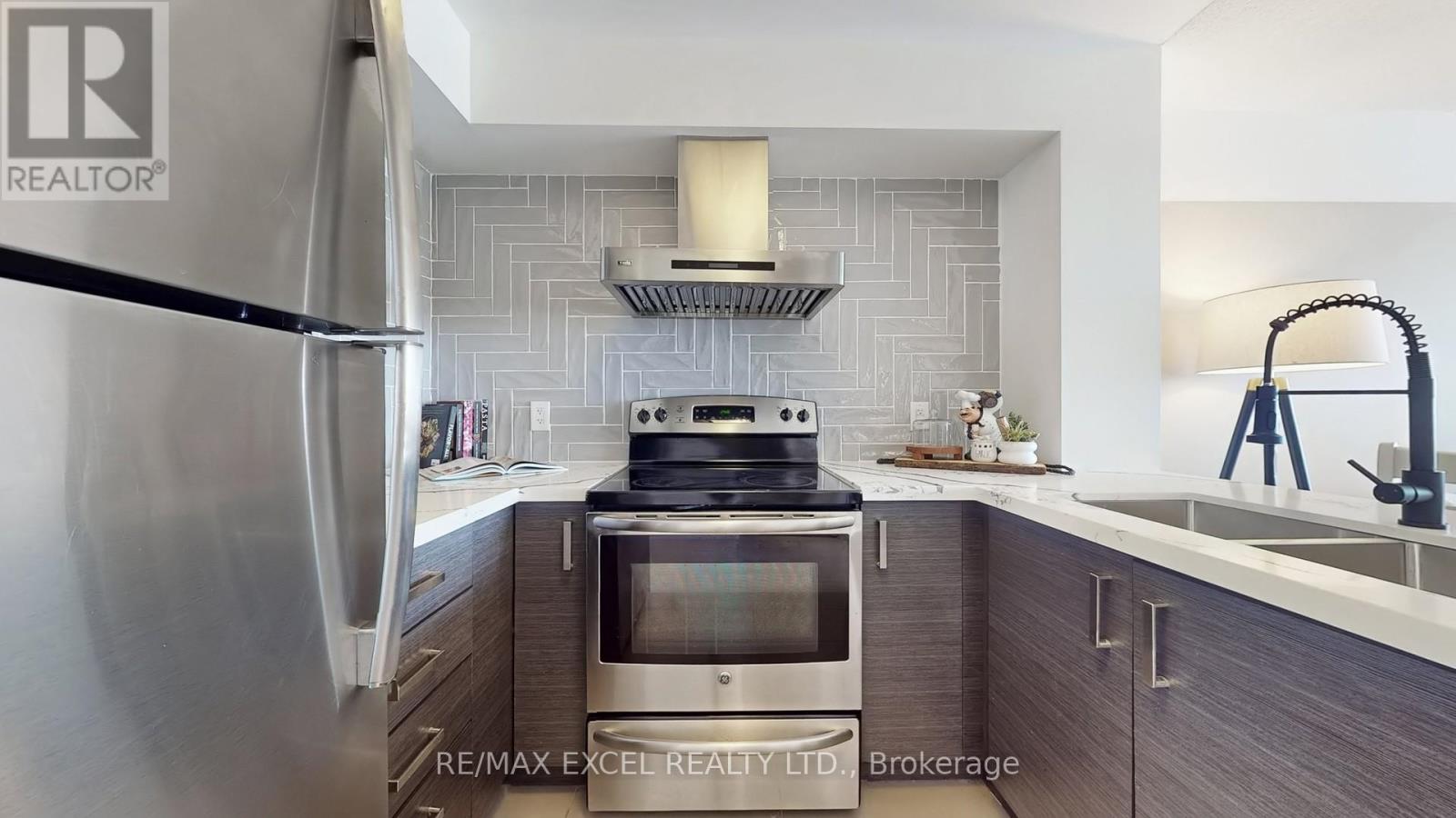 Property at 1210 - 1 UPTOWN DRIVE image 5