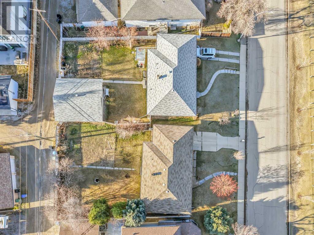 635 & 639 Poplar Road Sw, Calgary, Alberta  T3C 2Z0 - Photo 10 - A2213476
