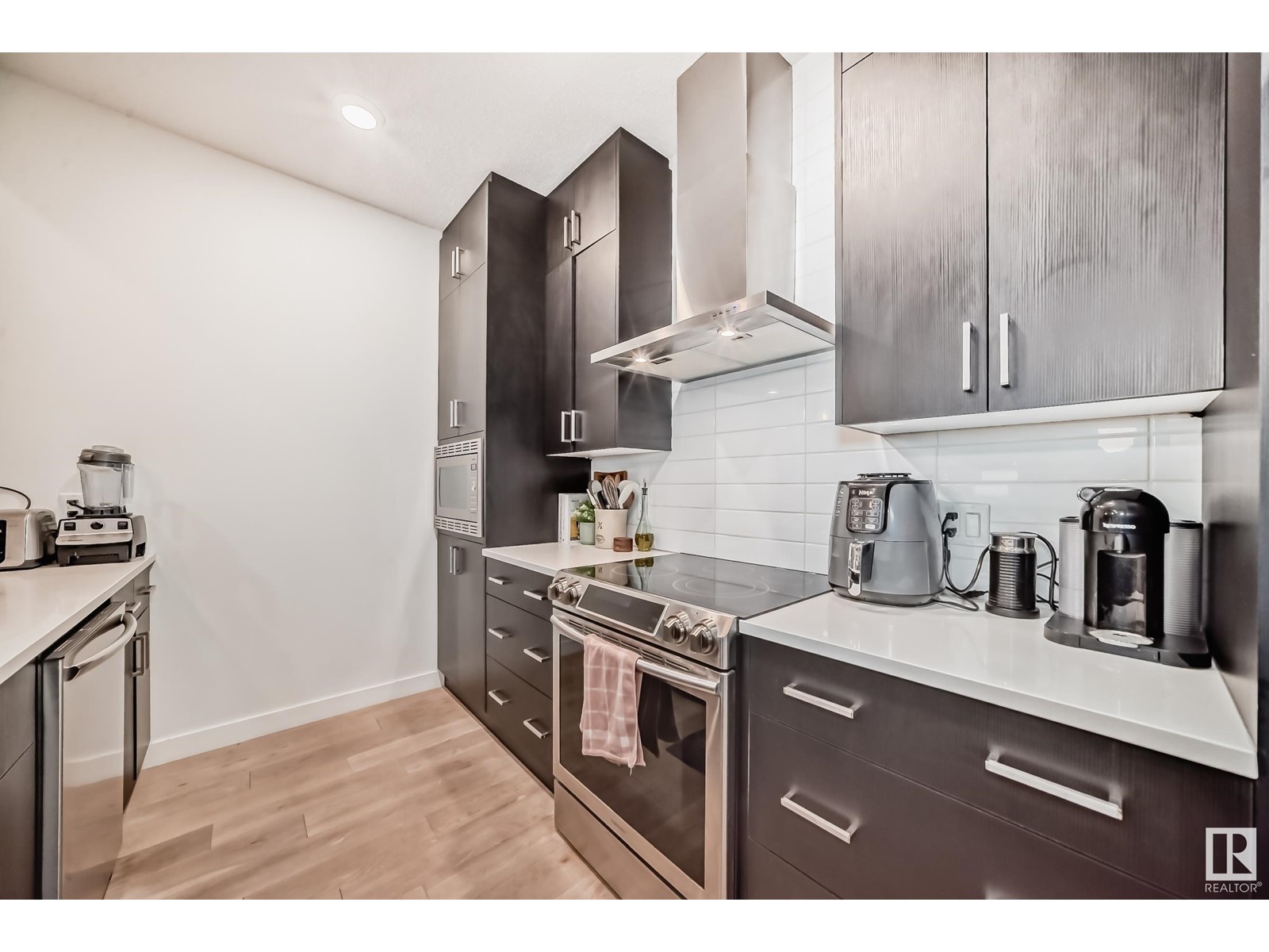 #303 10606 84 Av Nw, Edmonton, Alberta  T6E 2H6 - Photo 8 - E4411823