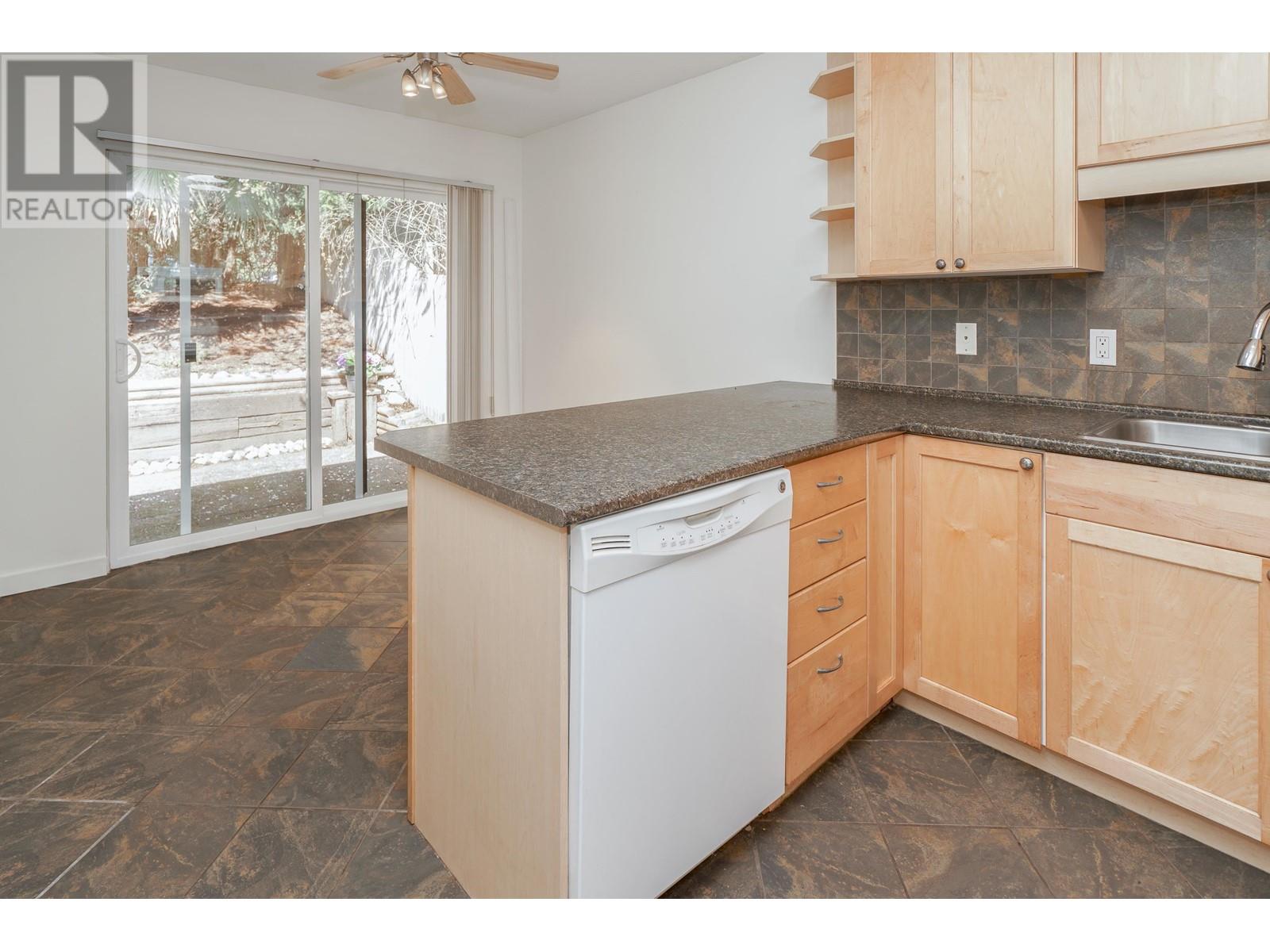 Property at 723 APPLEYARD COURT image 5
