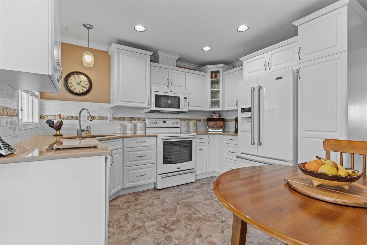 Property at 66 45175 WELLS ROAD image 3