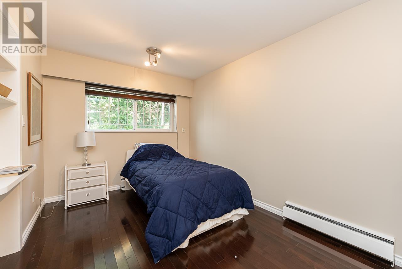 4151 Tytahun Crescent, Vancouver, British Columbia  V5N 3N1 - Photo 16 - R2994651