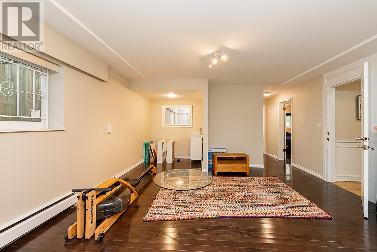 4151 Tytahun Crescent, Vancouver, British Columbia  V5N 3N1 - Photo 20 - R2994651