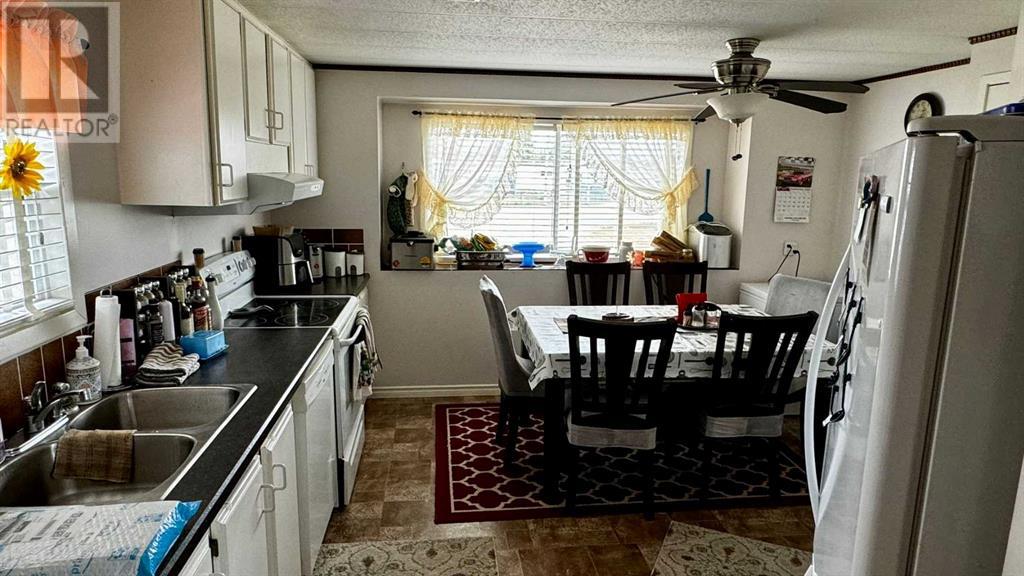 52, 810 56 Street, Edson, Alberta  T7E 1P3 - Photo 11 - A2167717