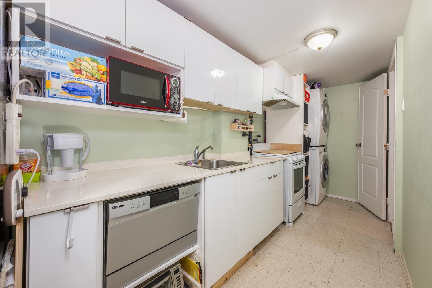 Listing Picture 16 of 18 : 5320 KNIGHT STREET, Vancouver / 溫哥華 - 魯藝地產 Yvonne Lu Group - MLS Medallion Club Member