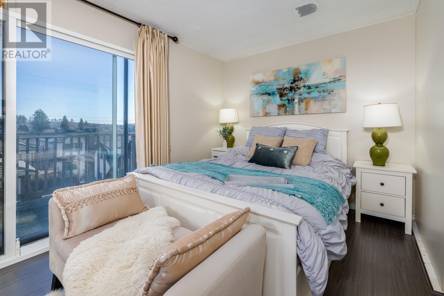 Listing Picture 5 of 18 : 5320 KNIGHT STREET, Vancouver / 溫哥華 - 魯藝地產 Yvonne Lu Group - MLS Medallion Club Member