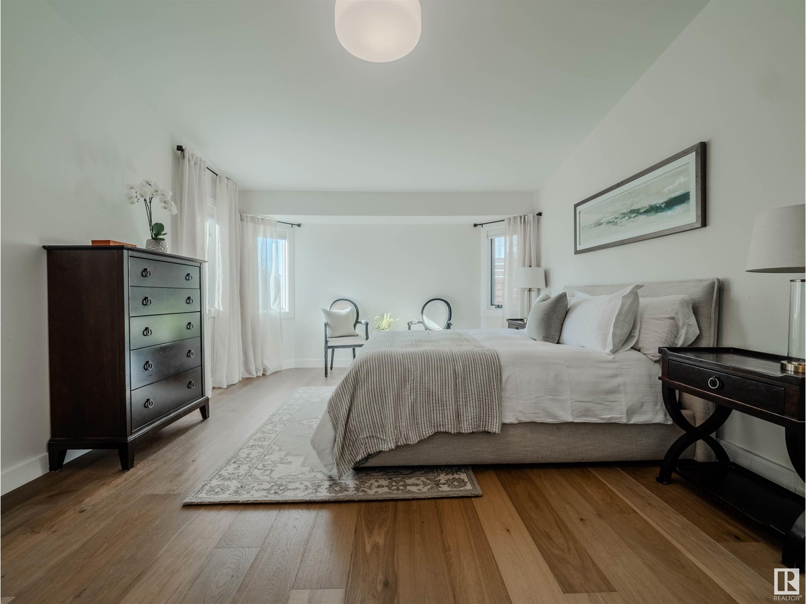 Property at 261 HEAGLE CR NW image 3