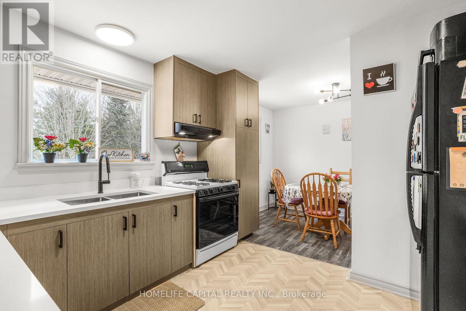 43 A Norway Spruce Street, Ottawa, Ontario  K2S 1P5 - Photo 16 - X12105831