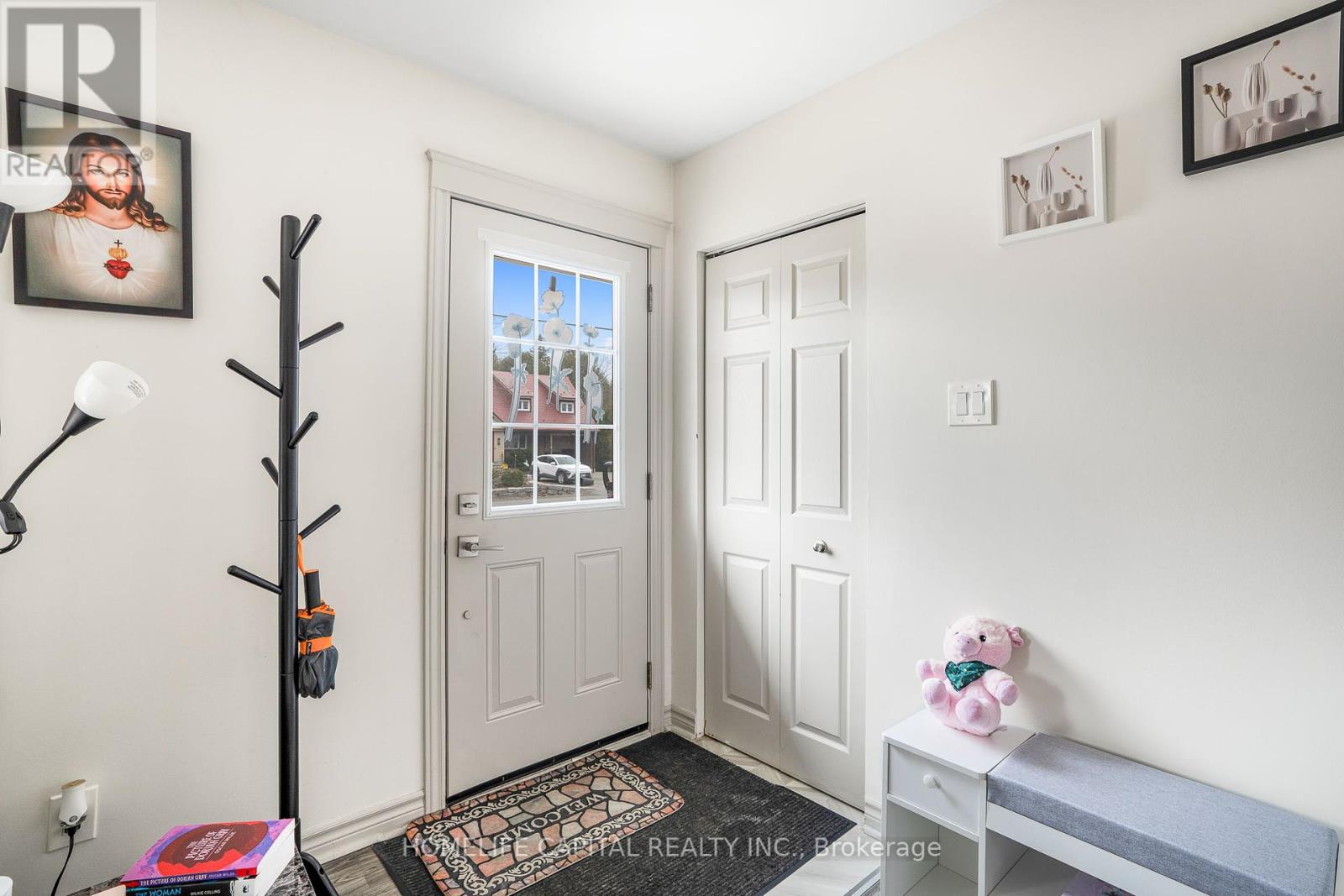 43 A Norway Spruce Street, Ottawa, Ontario  K2S 1P5 - Photo 4 - X12105831