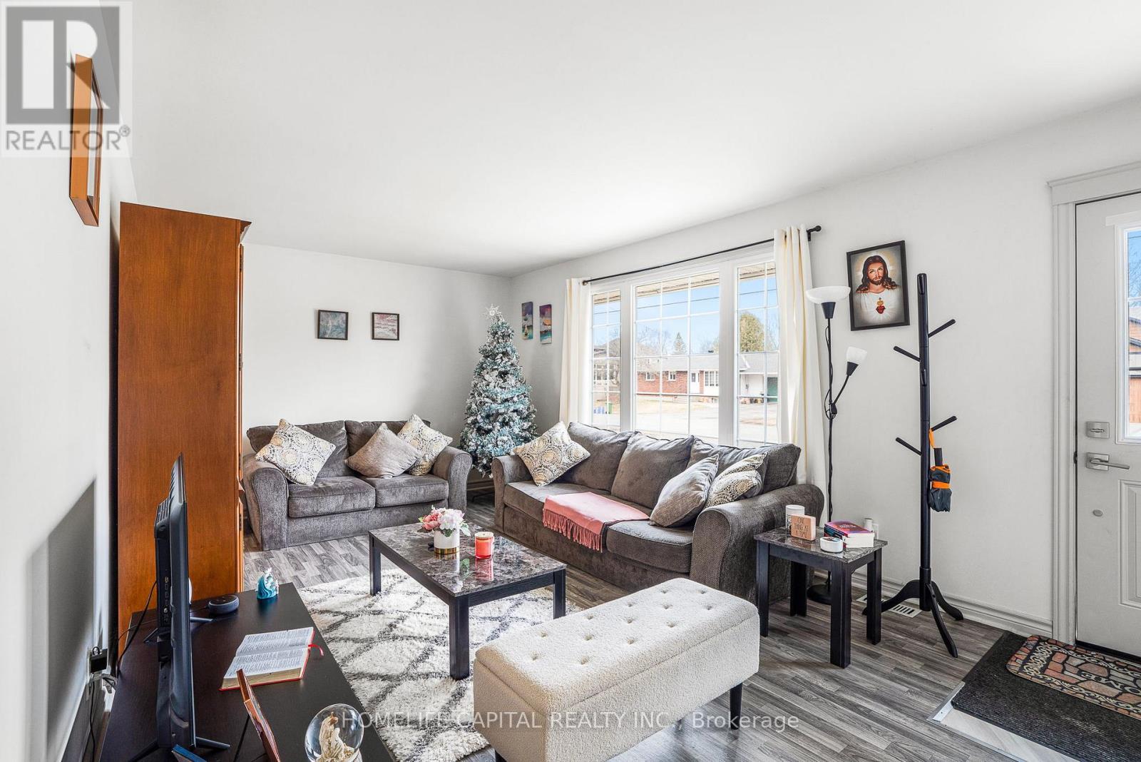 43 A Norway Spruce Street, Ottawa, Ontario  K2S 1P5 - Photo 6 - X12105831