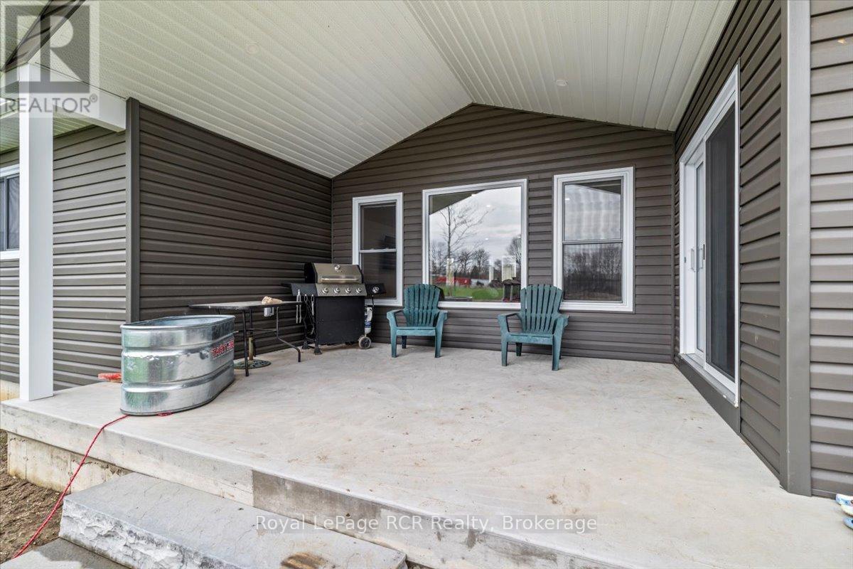 7 Mill Street, West Grey, Ontario  N0G 1S0 - Photo 31 - X12105827