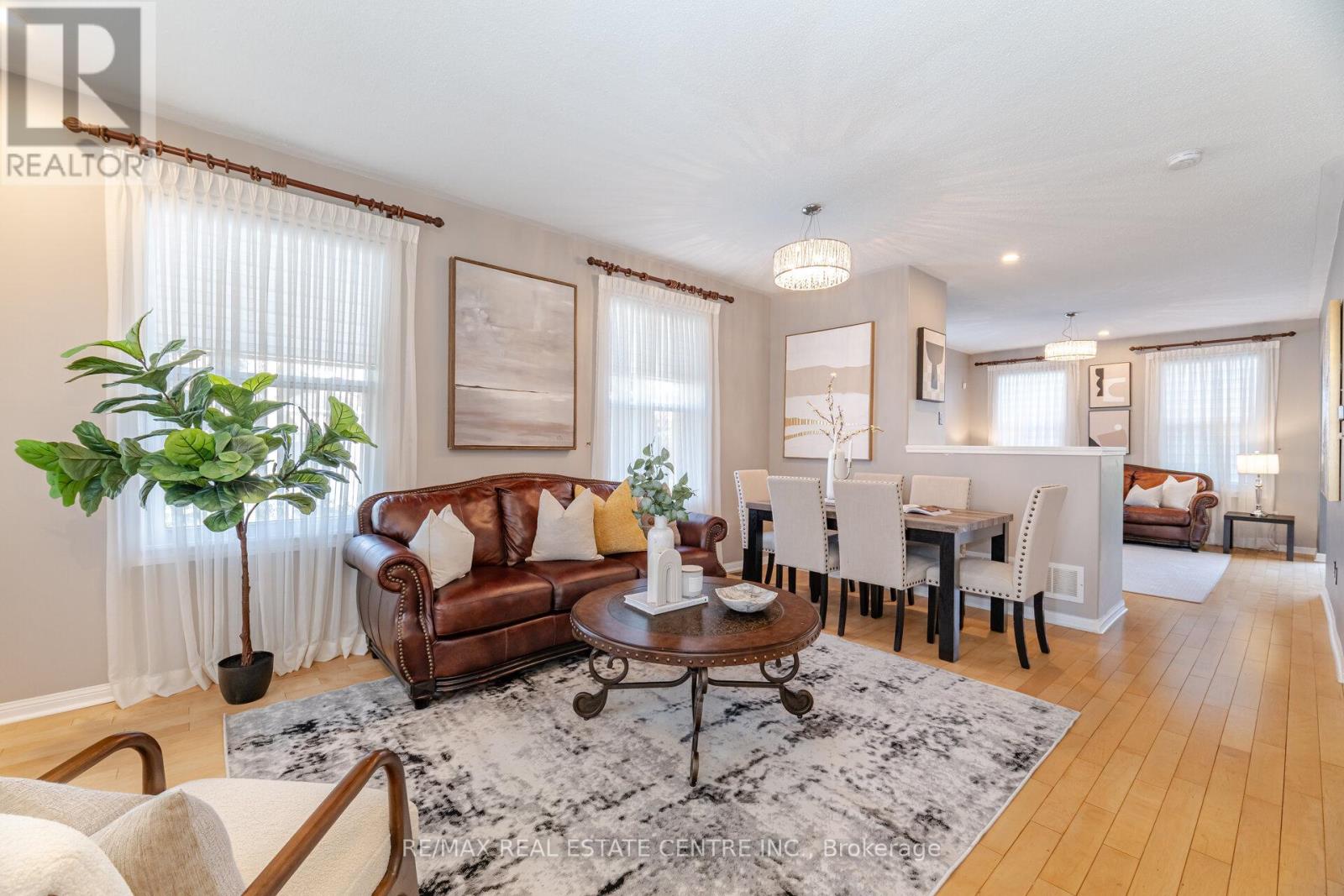 643 Hamilton Crescent, Milton, Ontario  L9T 6G9 - Photo 6 - W12099829