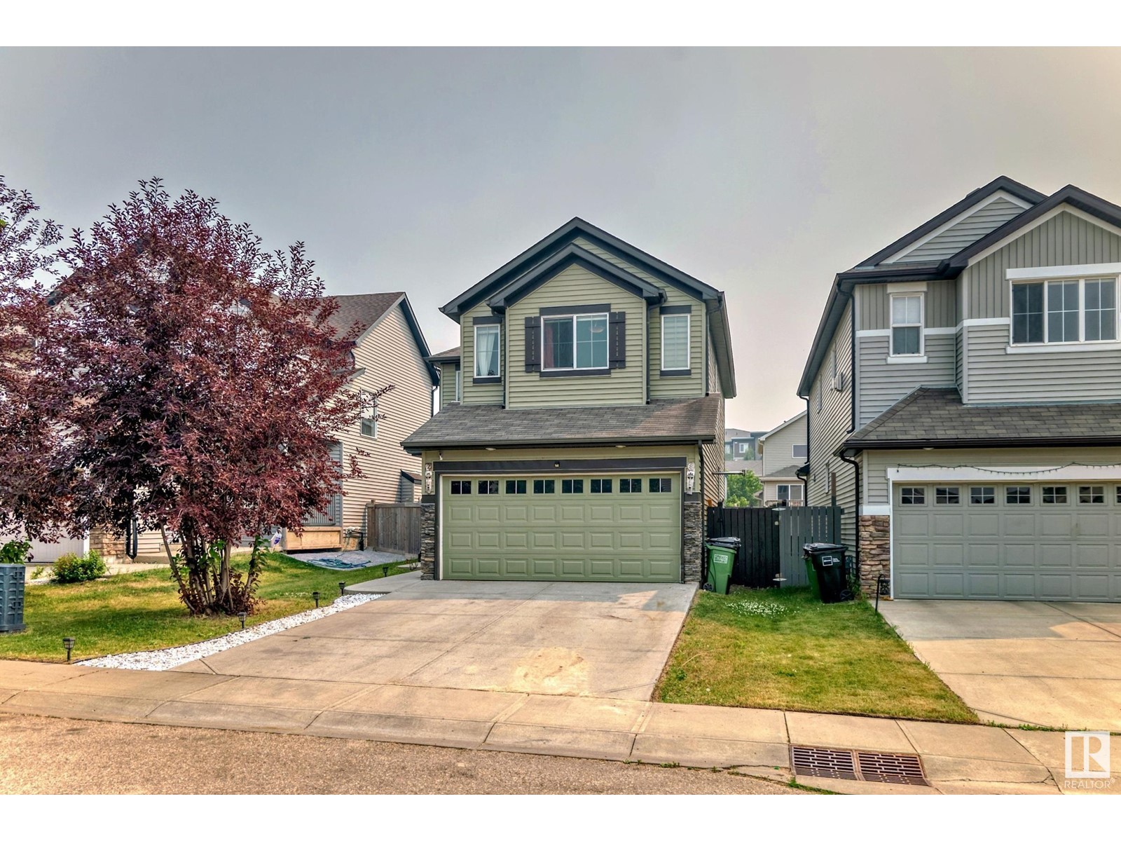 Property at 6143 12 AV SW image 2