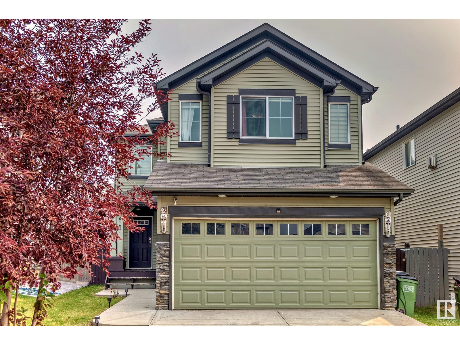 Property at 6143 12 AV SW image 1