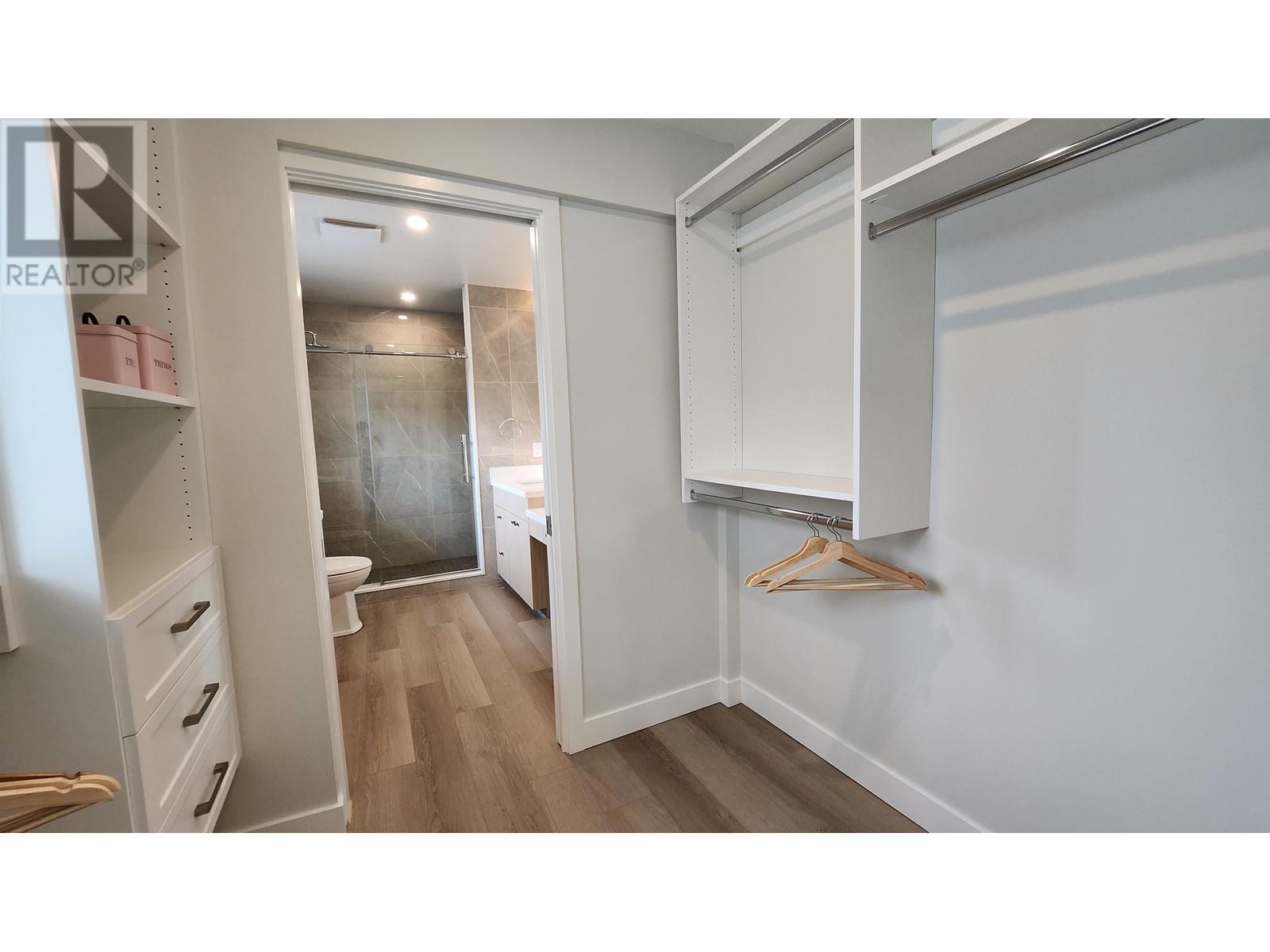 8691 Armstrong Avenue, Burnaby, British Columbia  V3N 2B4 - Photo 21 - C8068686