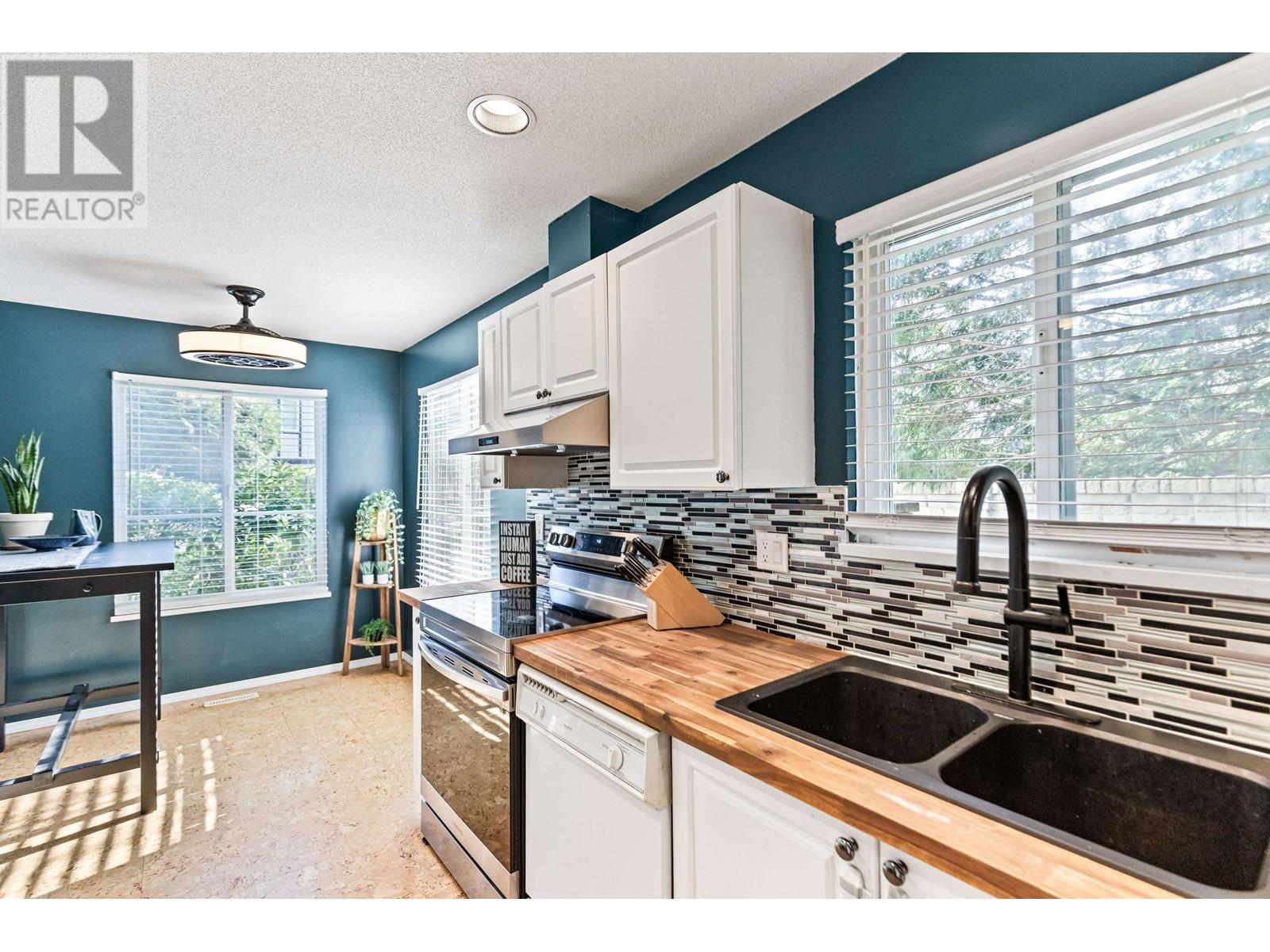 17 21801 Dewdney Trunk Road, Maple Ridge, British Columbia  V2X 3G8 - Photo 4 - R2994209