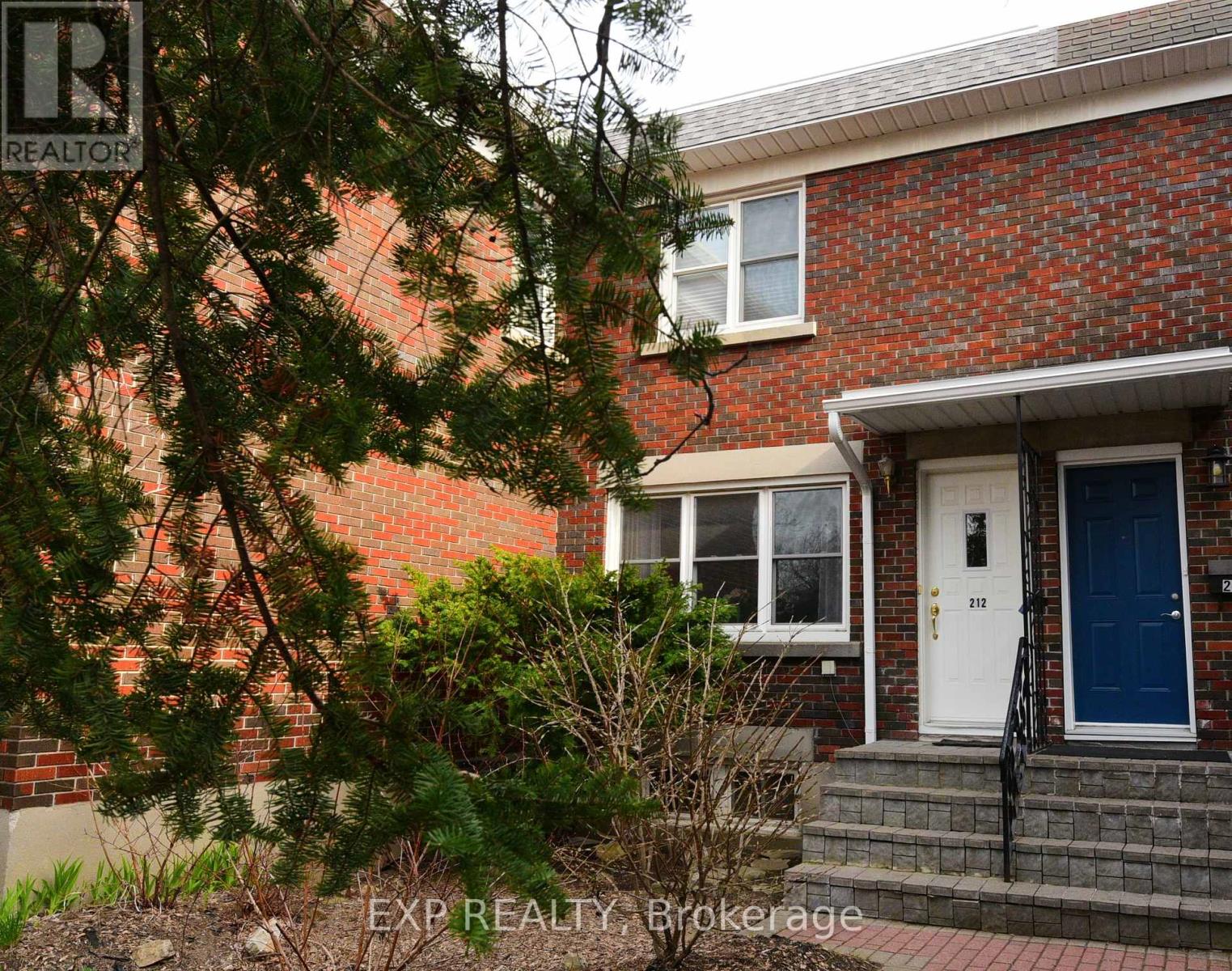 Property at 212 WESTHAVEN CRESCENT image 2
