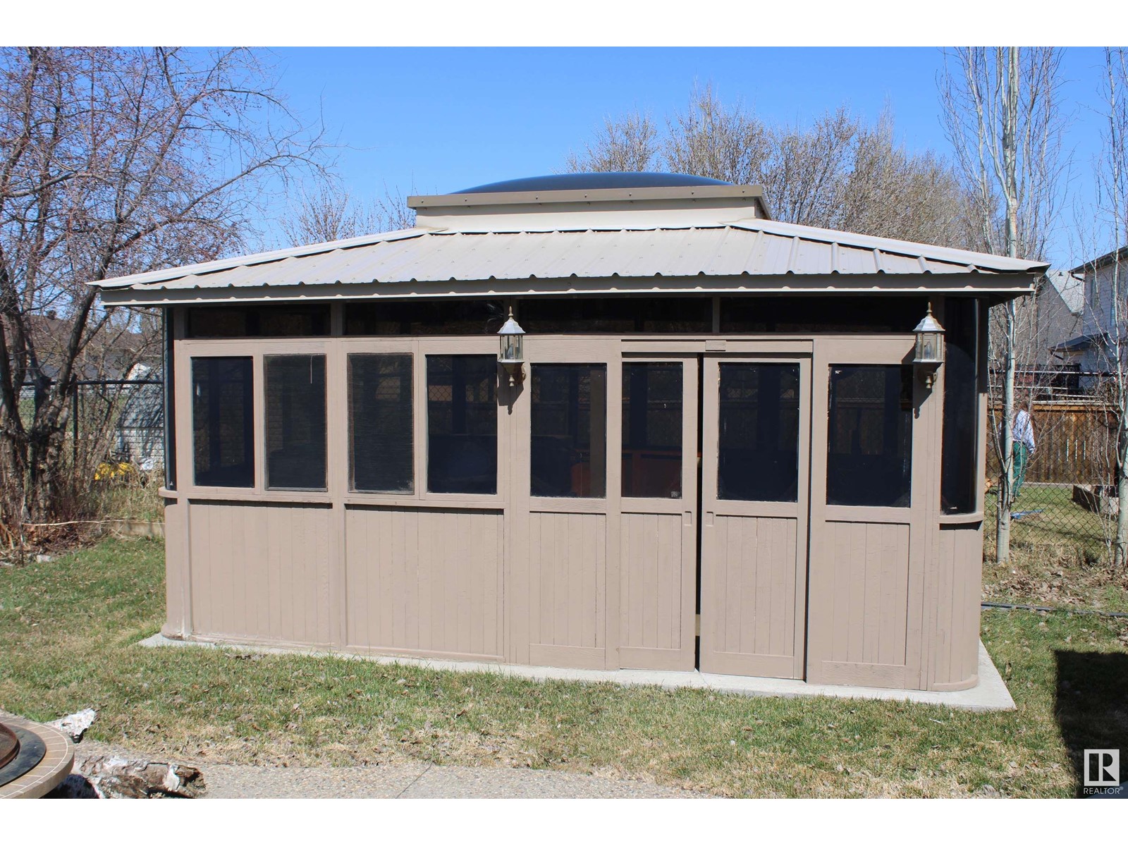 Property at 5500 CREEKSIDE PT image 3