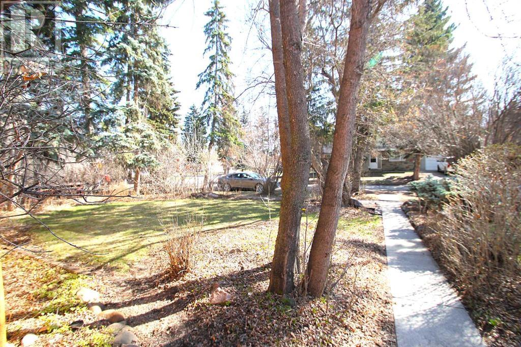 5526 48a Avenue, Red Deer, Alberta  T4N 3V6 - Photo 39 - A2215086