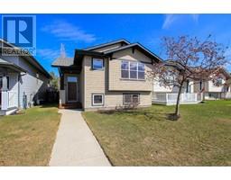 147 Lanterman Close Lonsdale