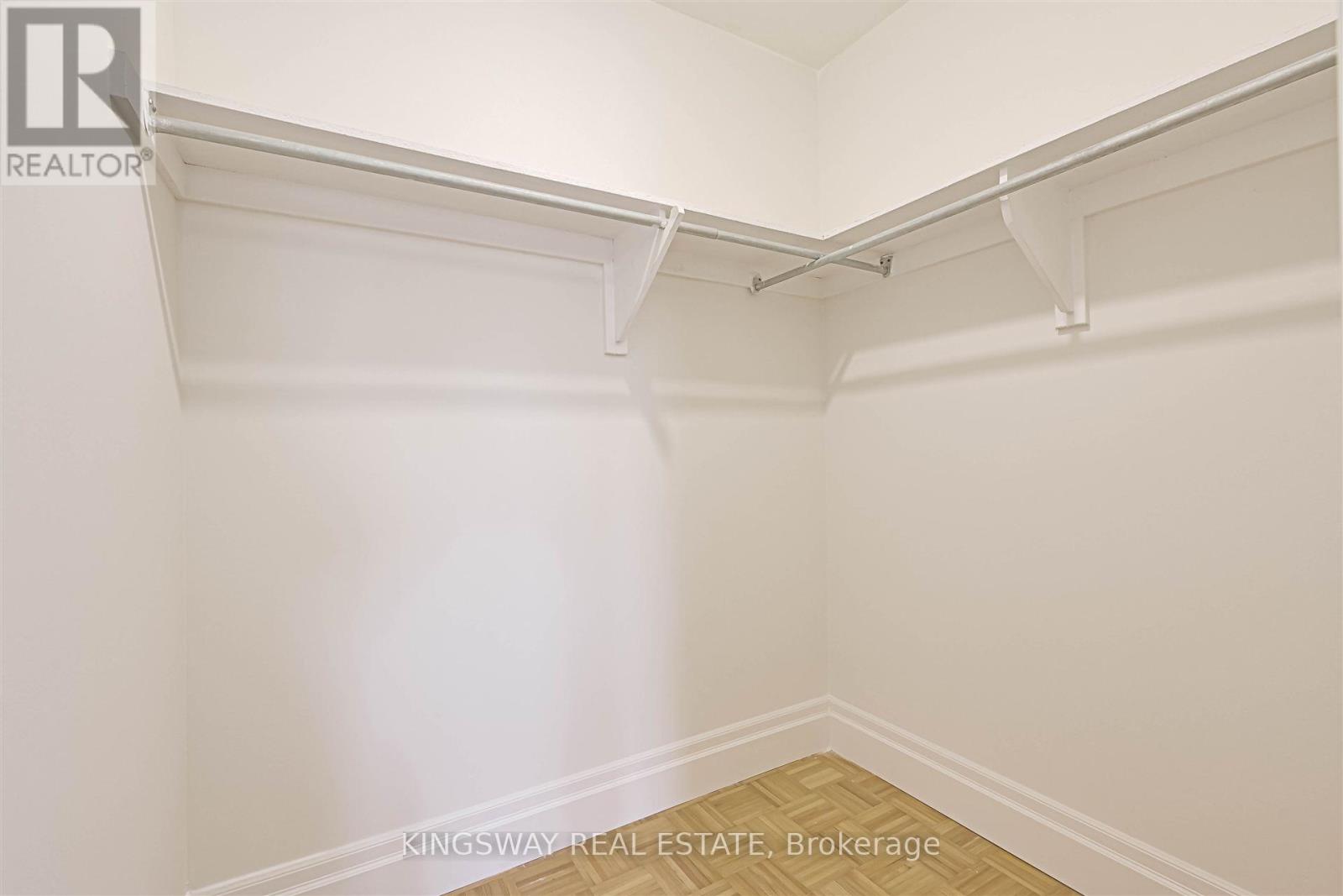 184 Edmonton Drive, Toronto, Ontario  M2J 3X5 - Photo 8 - C12105850