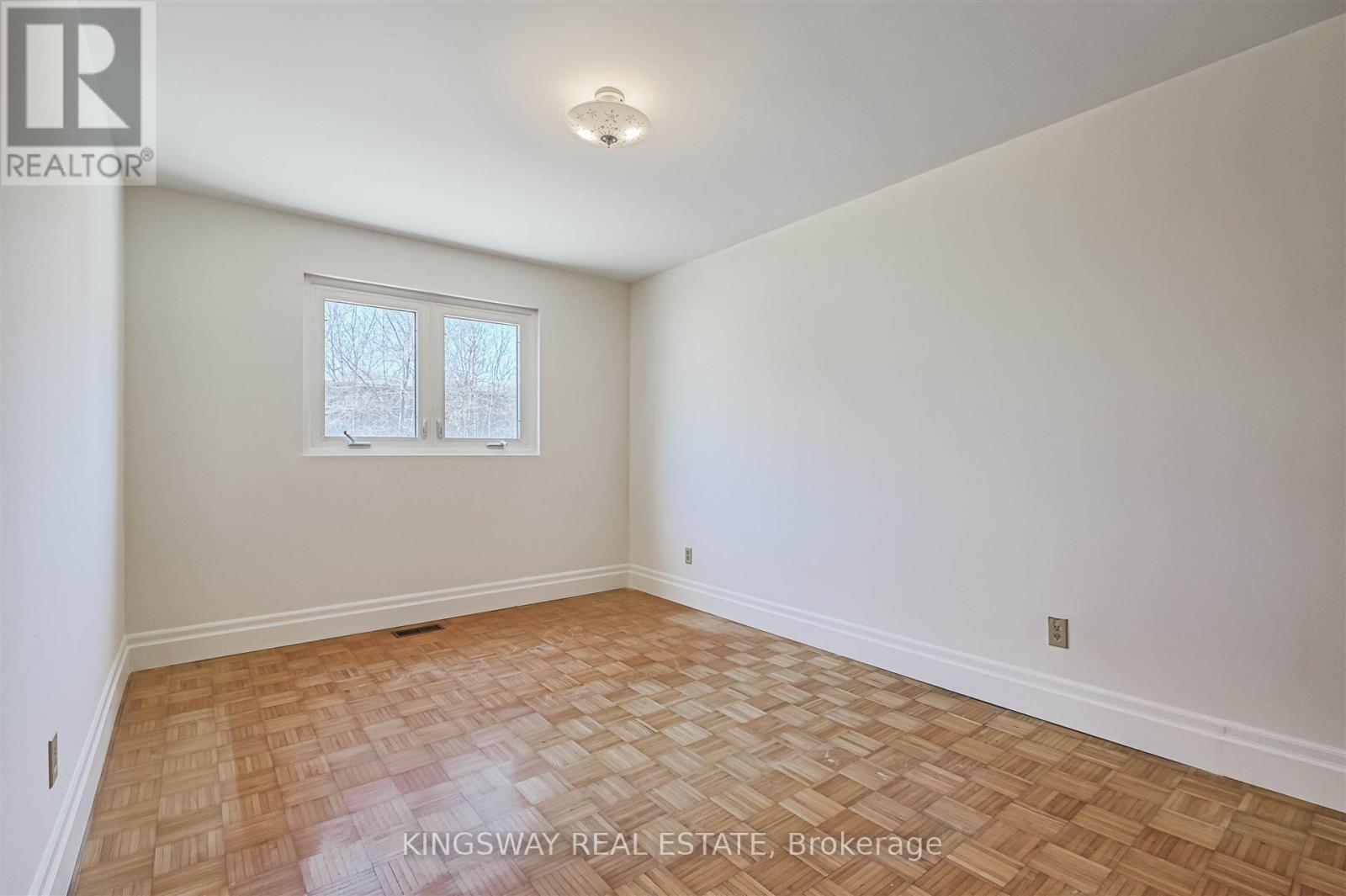 184 Edmonton Drive, Toronto, Ontario  M2J 3X5 - Photo 9 - C12105850