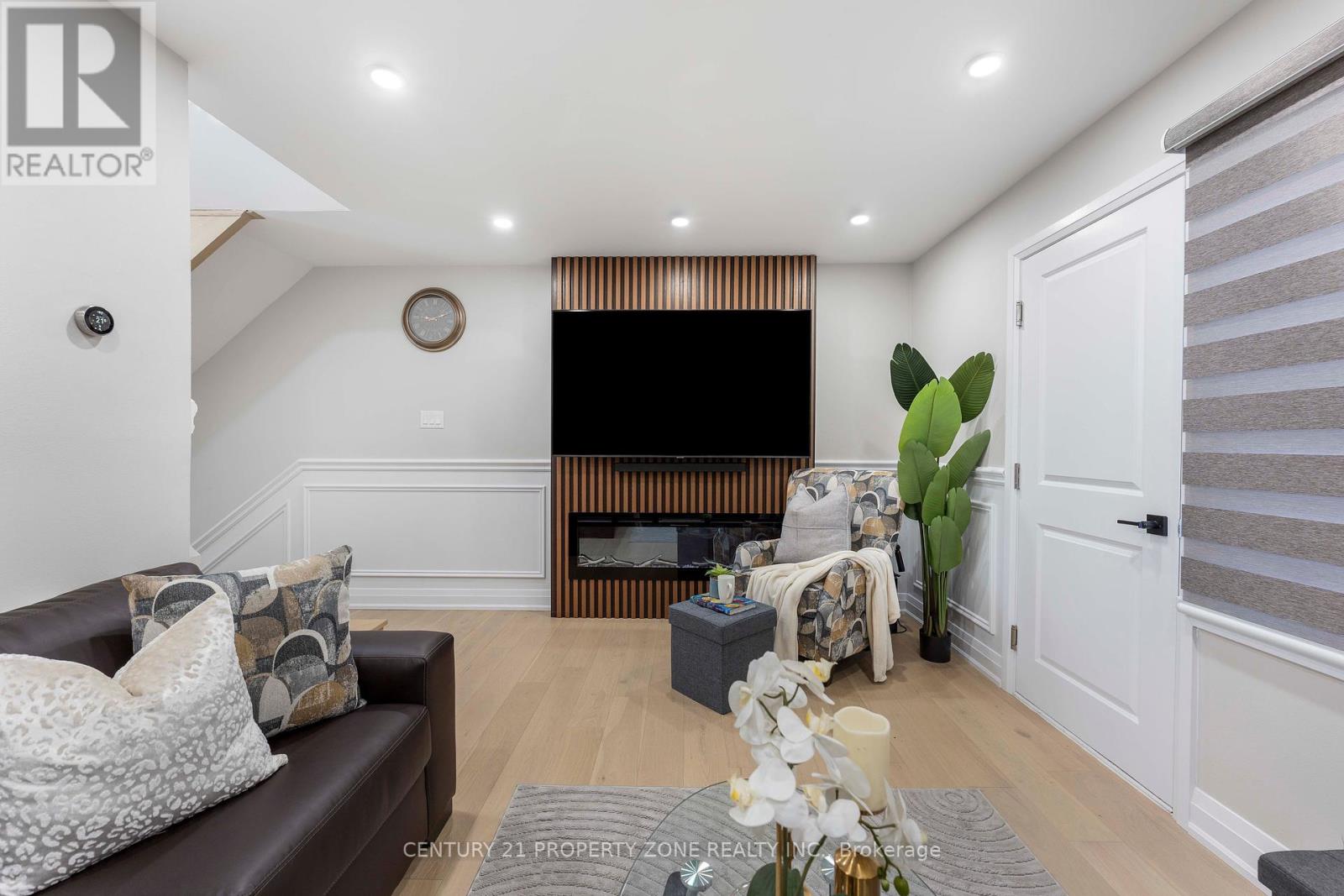 23 Eden Park Drive, Brampton, Ontario  L6T 3A5 - Photo 7 - W12105845