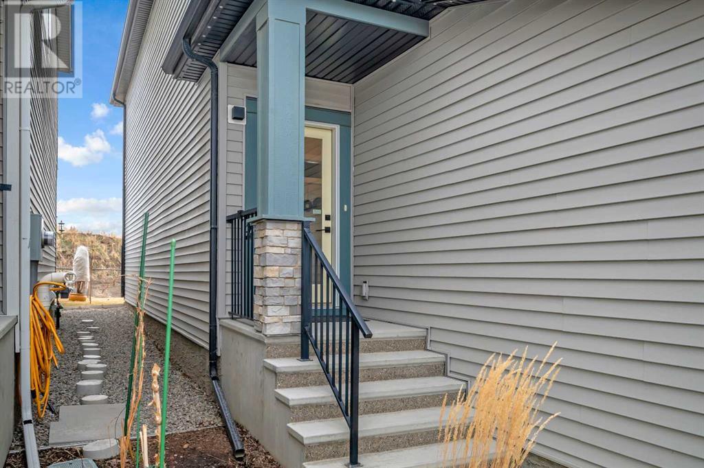 Property at 82 Belvedere Green SE image 2