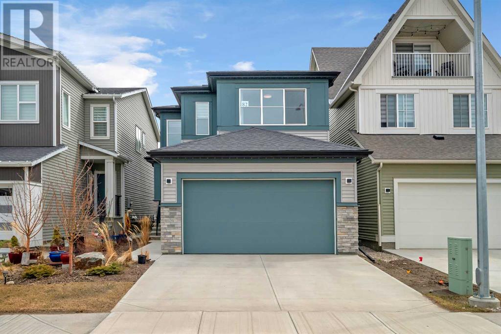 Property at 82 Belvedere Green SE image 1