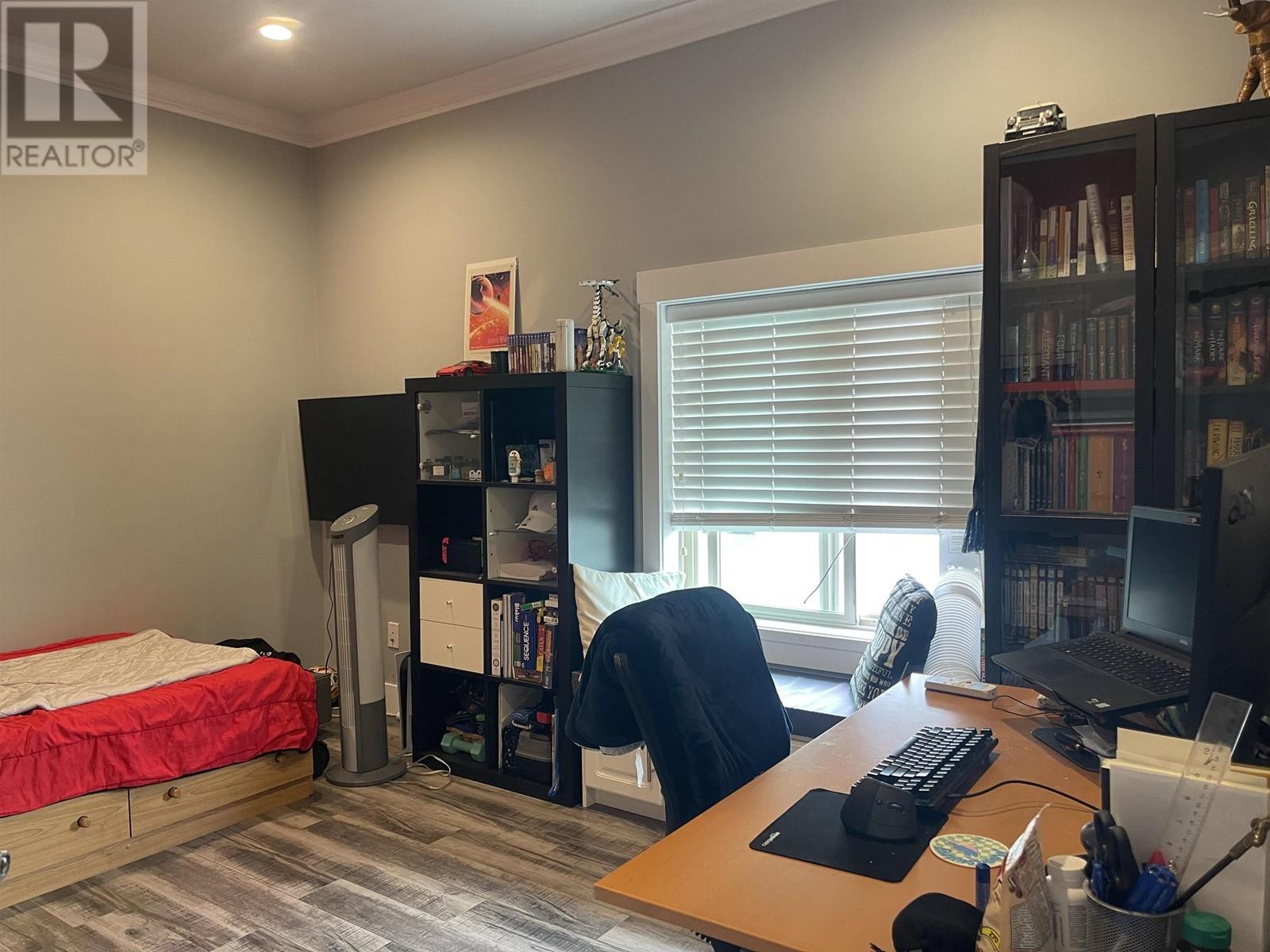 7348 11th Avenue, Burnaby, British Columbia  V3N 2N1 - Photo 25 - R2994372