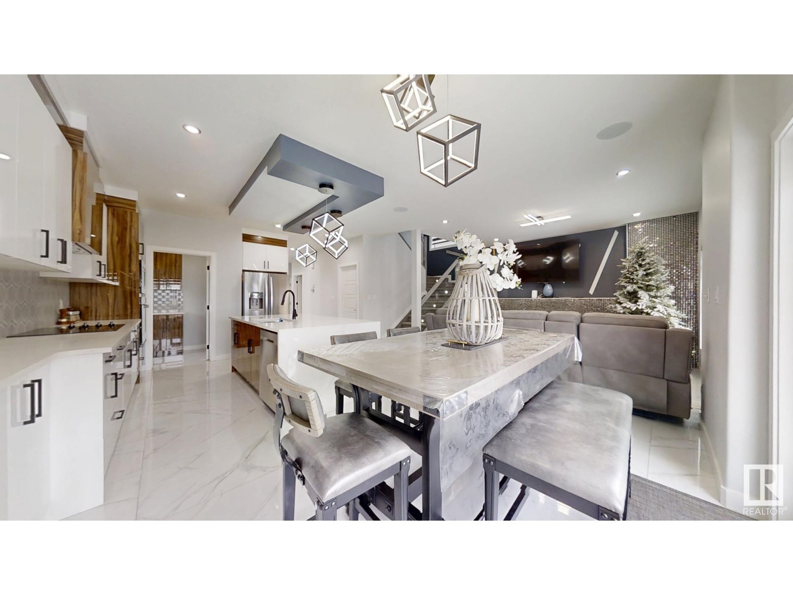 2020 13 Av Nw, Edmonton, Alberta  T6T 2M7 - Photo 21 - E4431810