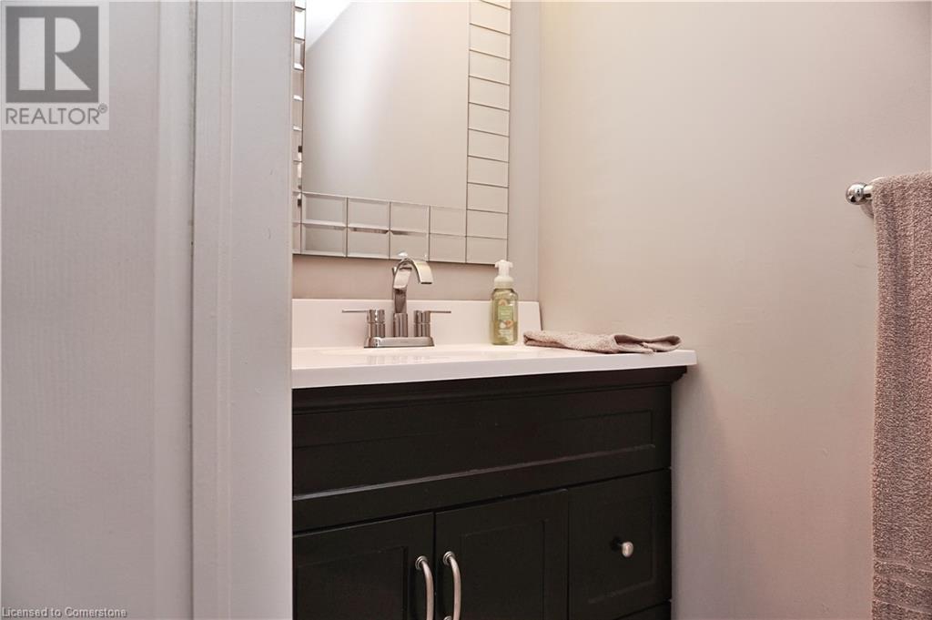 Property at 174 HIGHBURY Drive Unit# 9 image 3