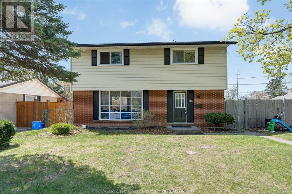 Property at 2805 SKYLINE DRIVE image 2