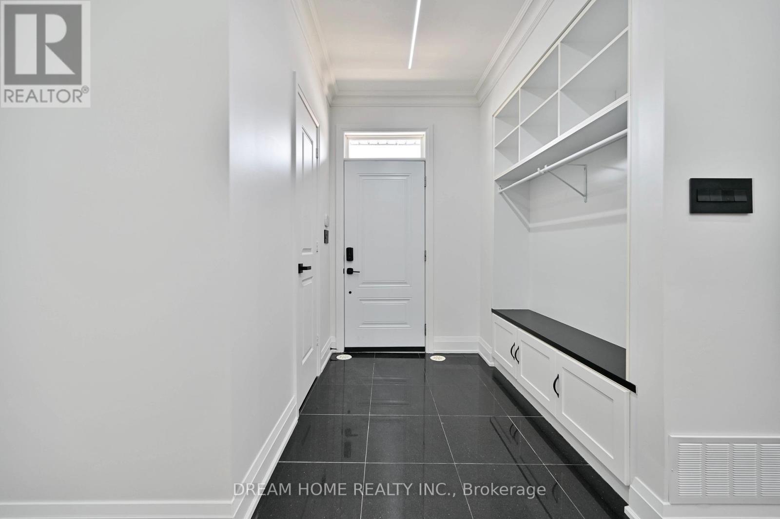 Property at TH 28 - 9 OAKBURN CRESCENT image 5