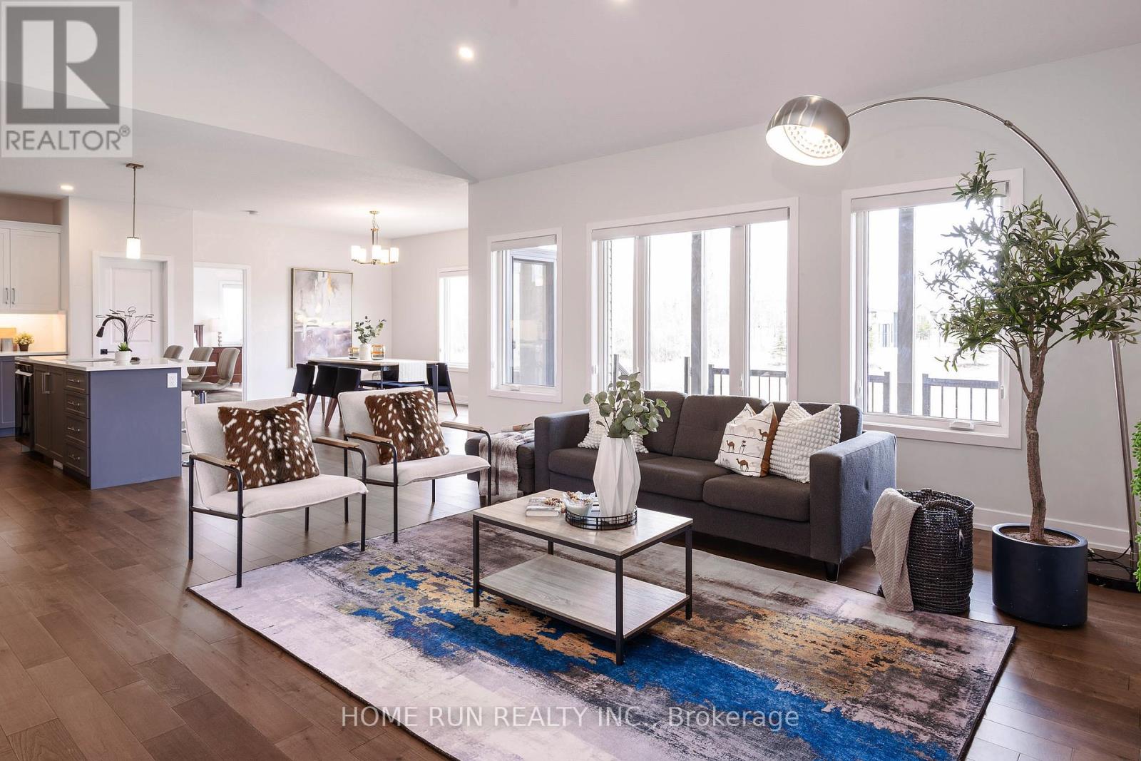 Property at 212 SUMMERVIEW TERRACE image 2