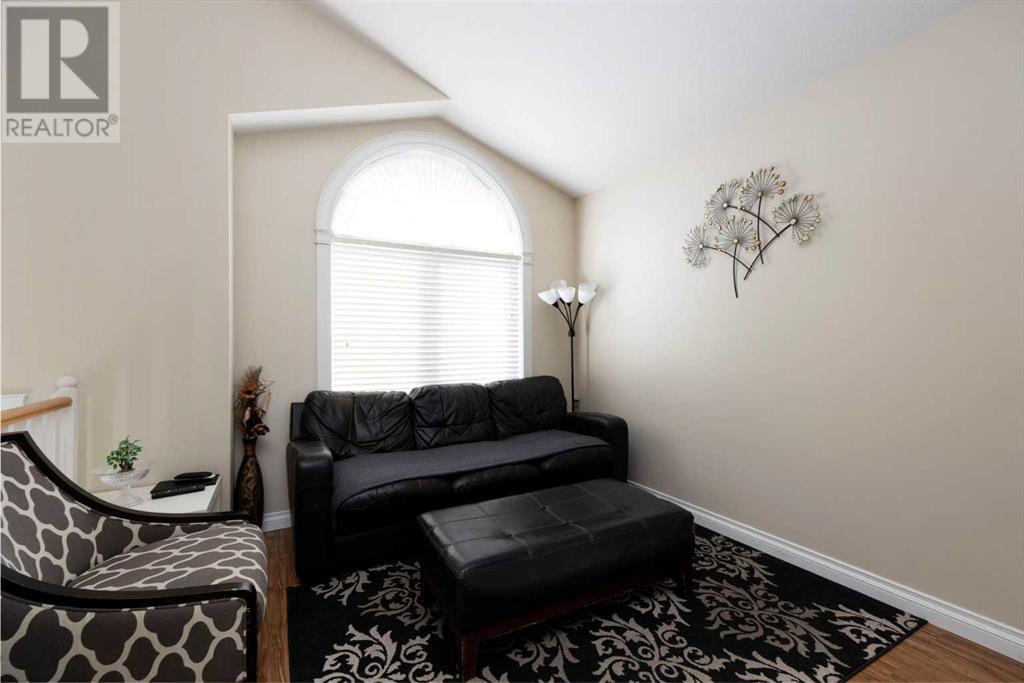 Property at 138 St. Laurent Way image 3