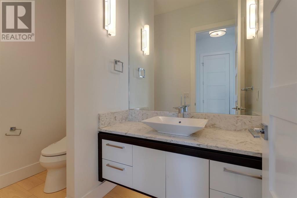 Property at 1603 23 Street NW image 3