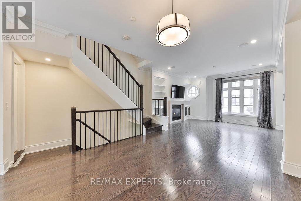 Property at 25 POWSELAND CRESCENT image 4