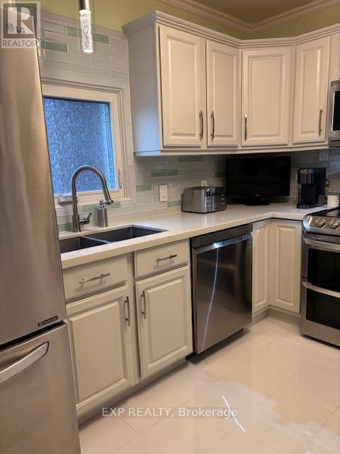 1 - 140 Ottawa Street S, Hamilton, Ontario  L8K 2E4 - Photo 14 - X12105957