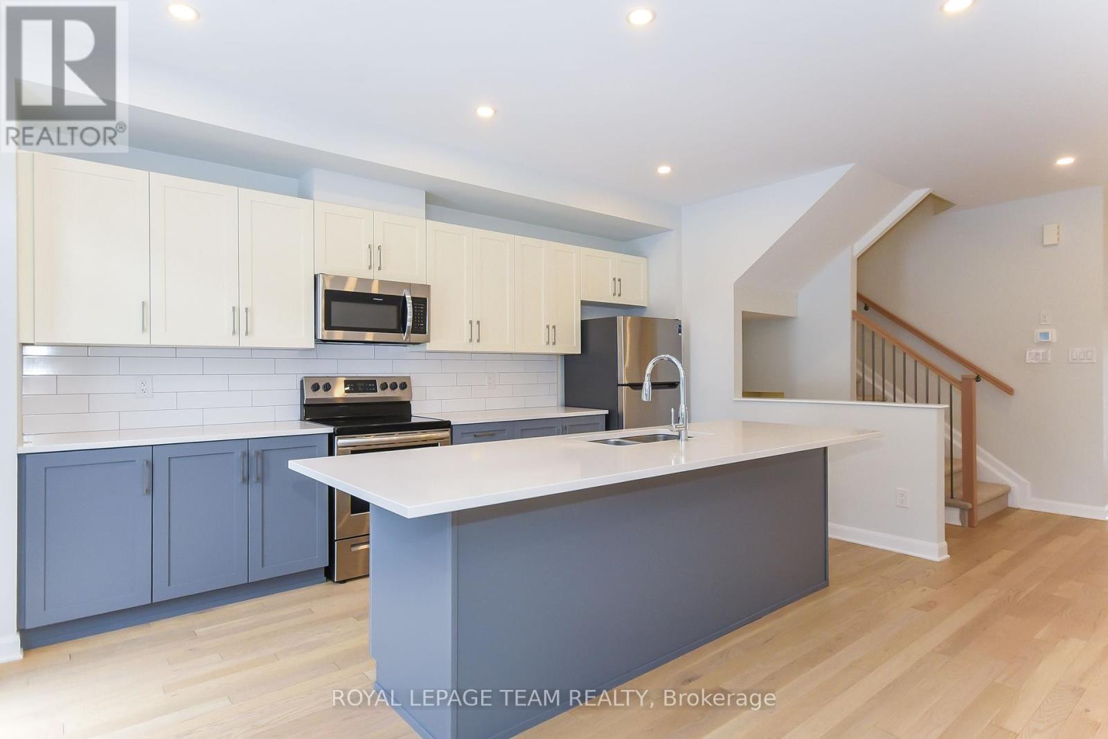 522 Branch Street, Ottawa, Ontario  K2J 6P3 - Photo 10 - X12105991