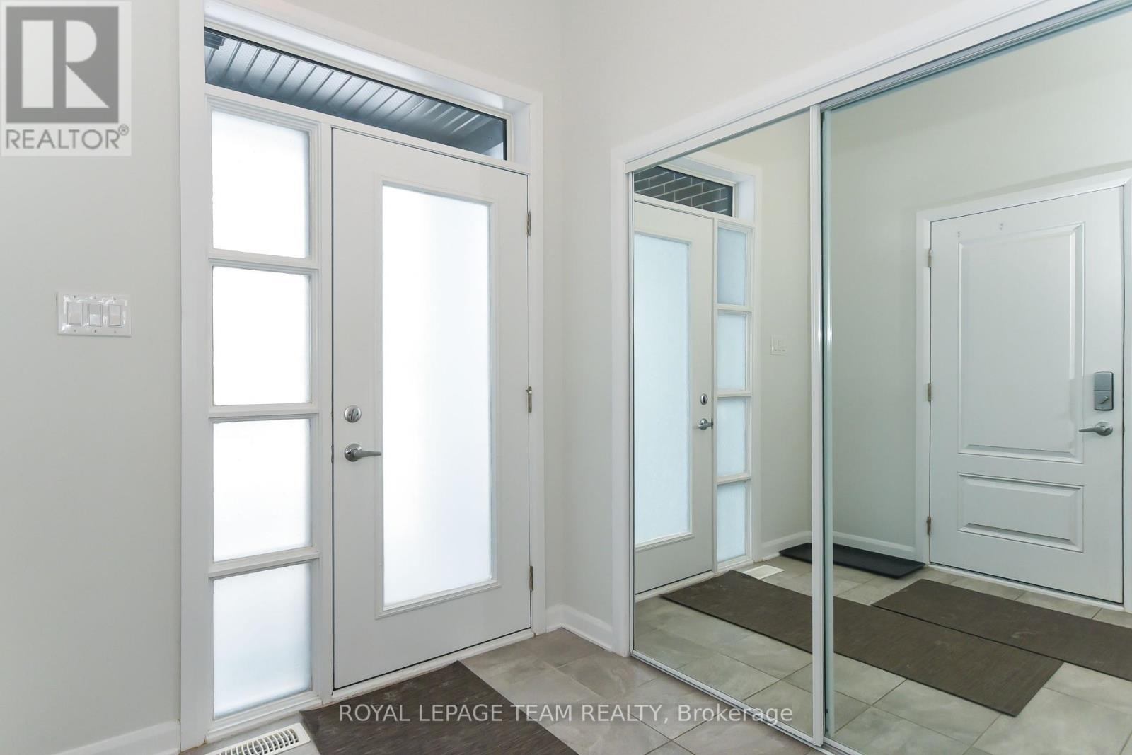 Property at 522 BRANCH STREET image 2