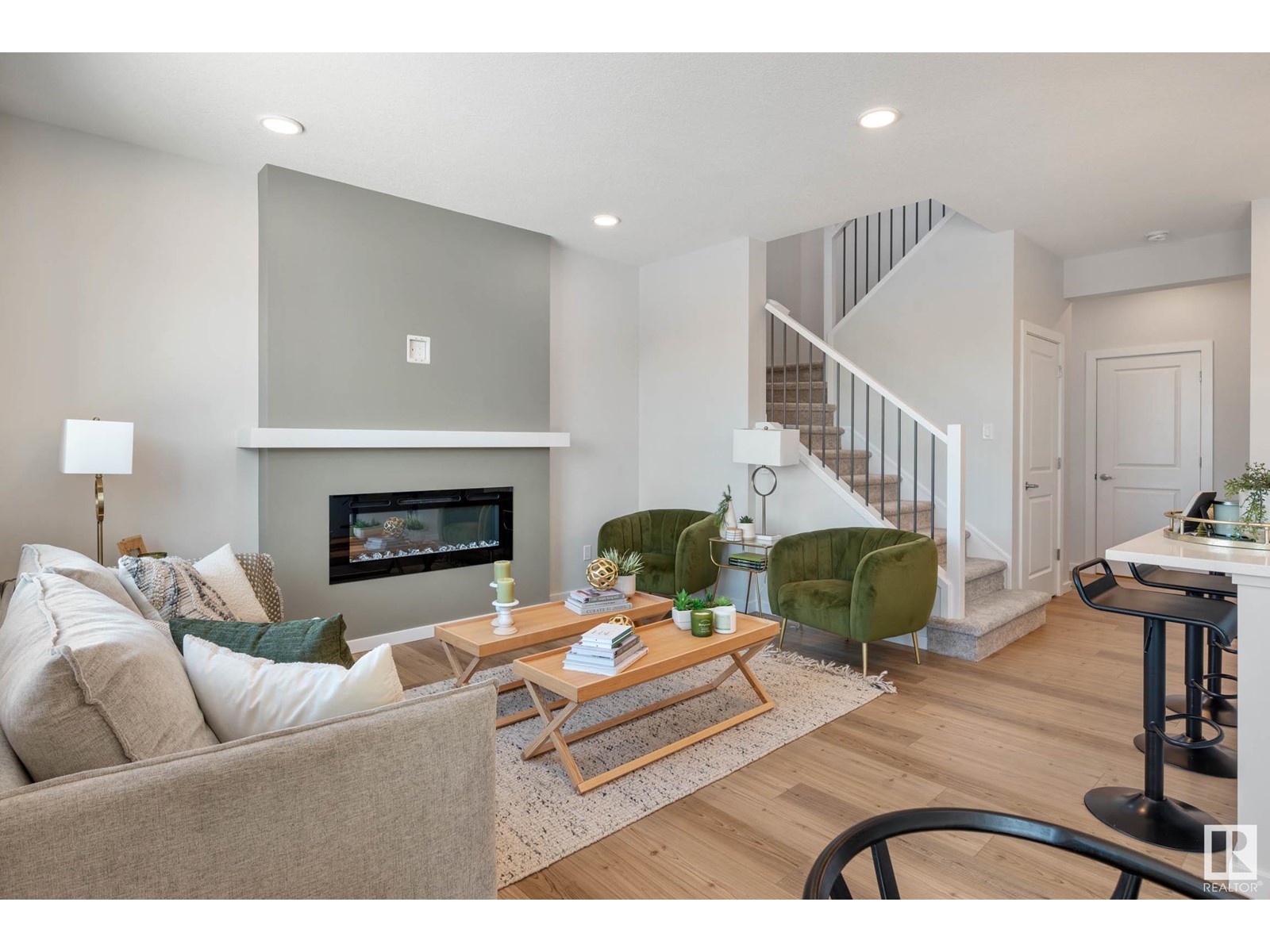 17432 2 St Nw, Edmonton, Alberta  T5Y 4G6 - Photo 8 - E4415476