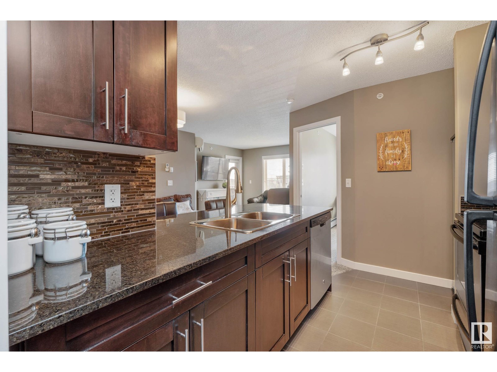 Property at #415 534 WATT BV SW image 5